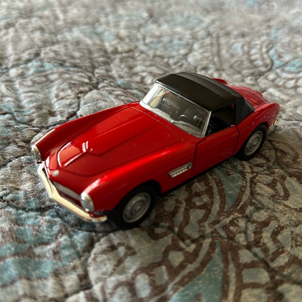 WELLY 1966 BMW 507 Pullback Car